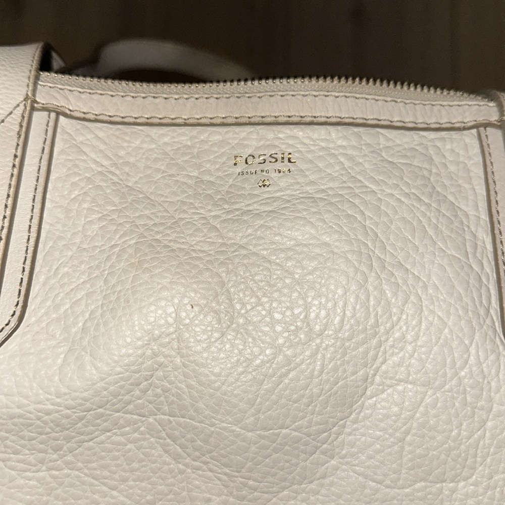 Fossil Off White Leather Rose Gold Handbag Purse Over the Shoulder Bag Zip Close - Picture 5 of 13
